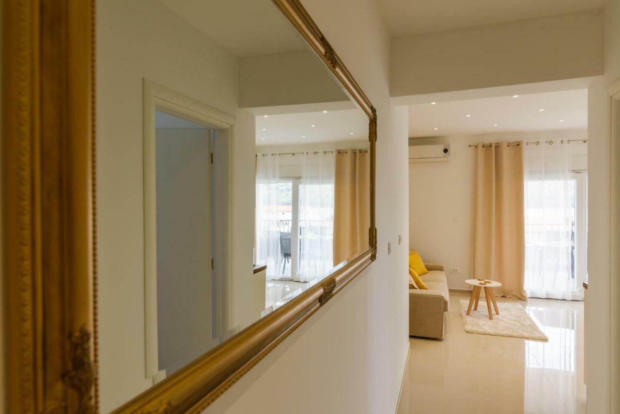 Villa Apartments Aa 1 Trogir Exterior foto