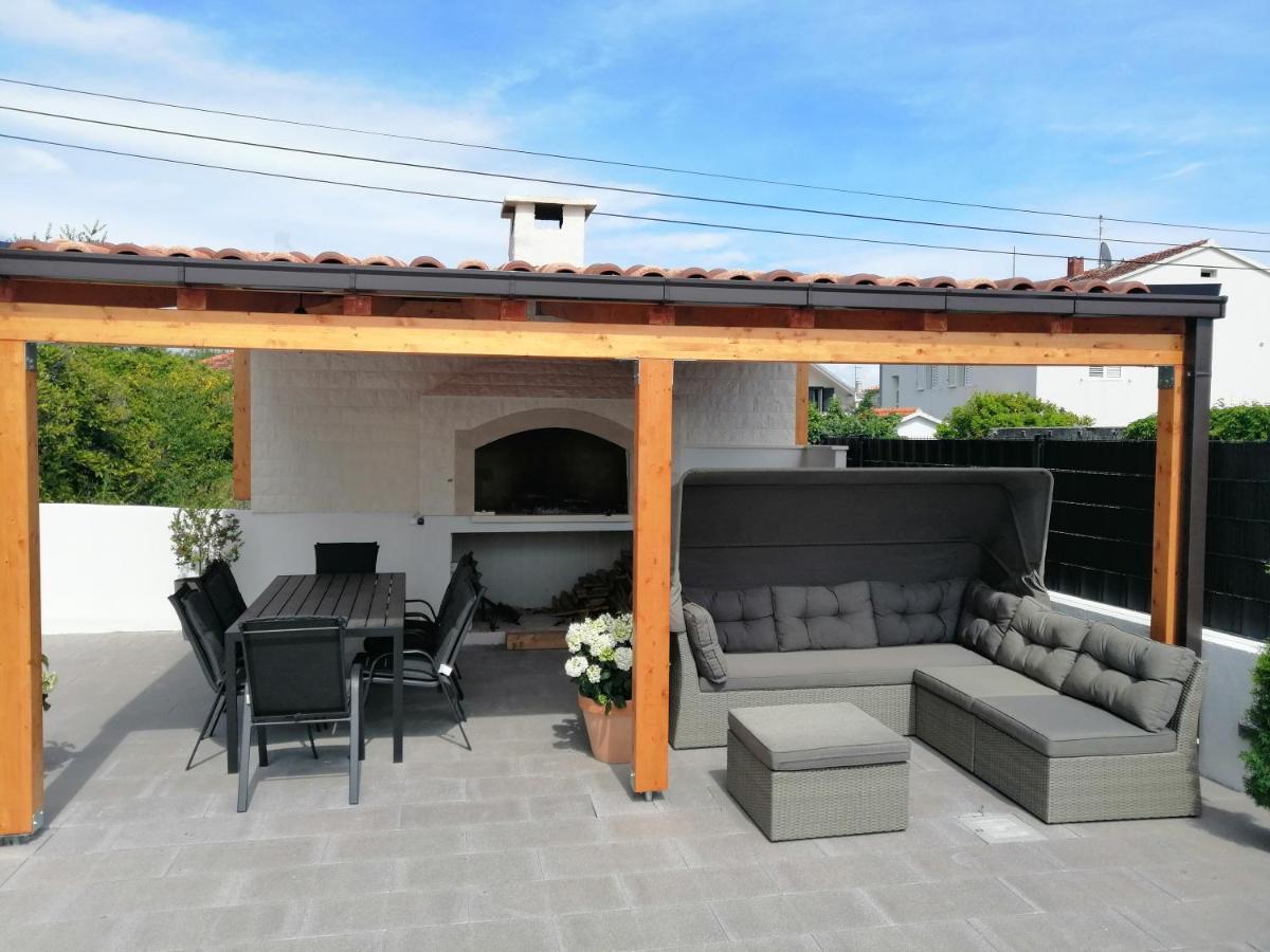 Villa Apartments Aa 1 Trogir Exterior foto